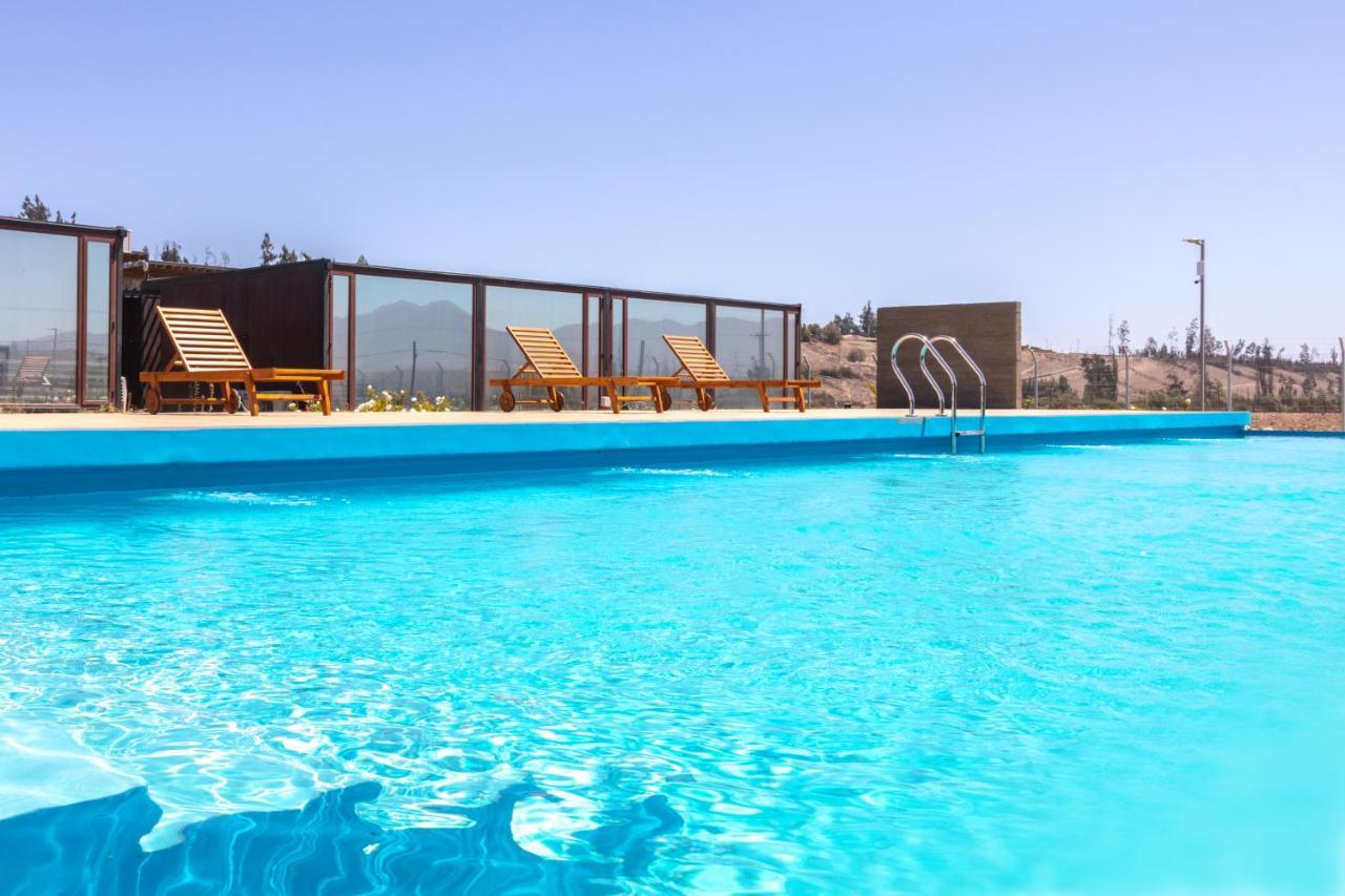 Park Inn By Radisson Los Olivos De וינאר מראה חיצוני תמונה