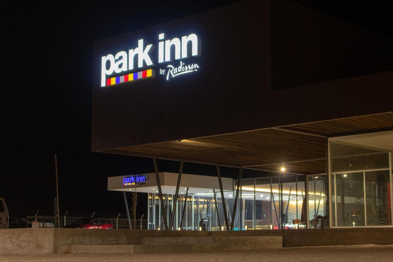 Park Inn By Radisson Los Olivos De וינאר מראה חיצוני תמונה