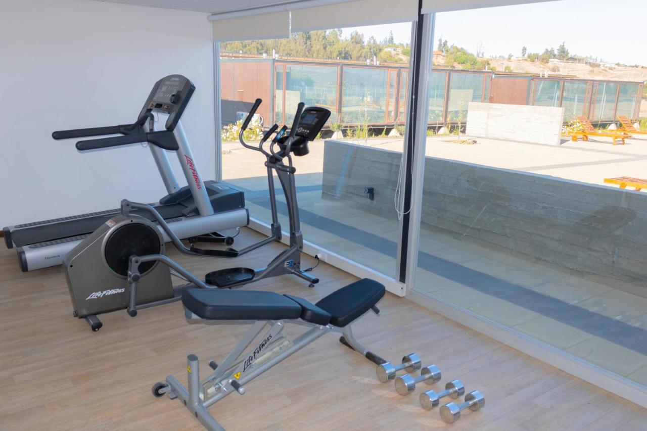 Park Inn By Radisson Los Olivos De וינאר מראה חיצוני תמונה