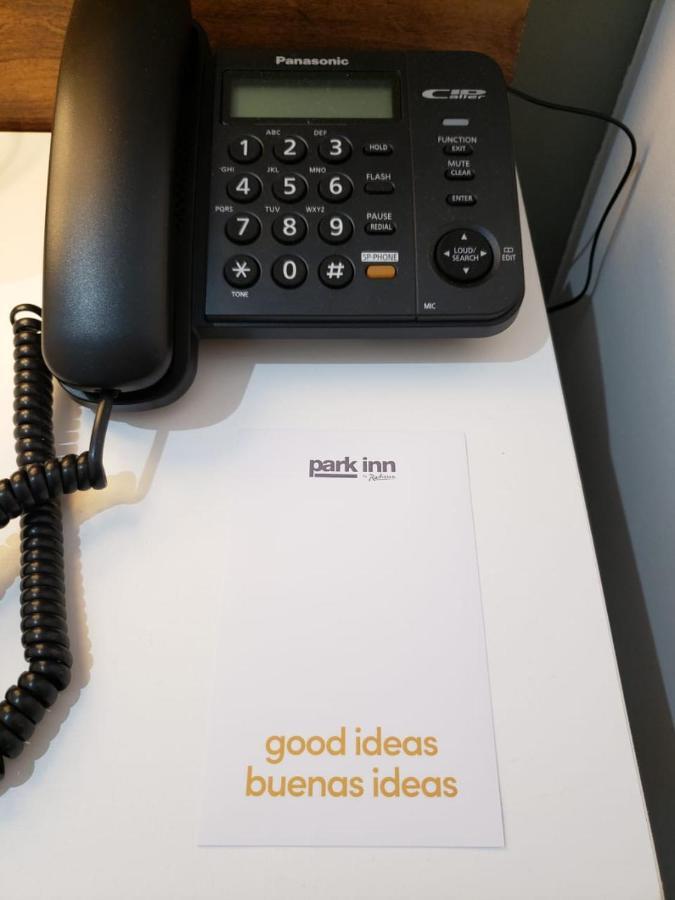 Park Inn By Radisson Los Olivos De וינאר מראה חיצוני תמונה
